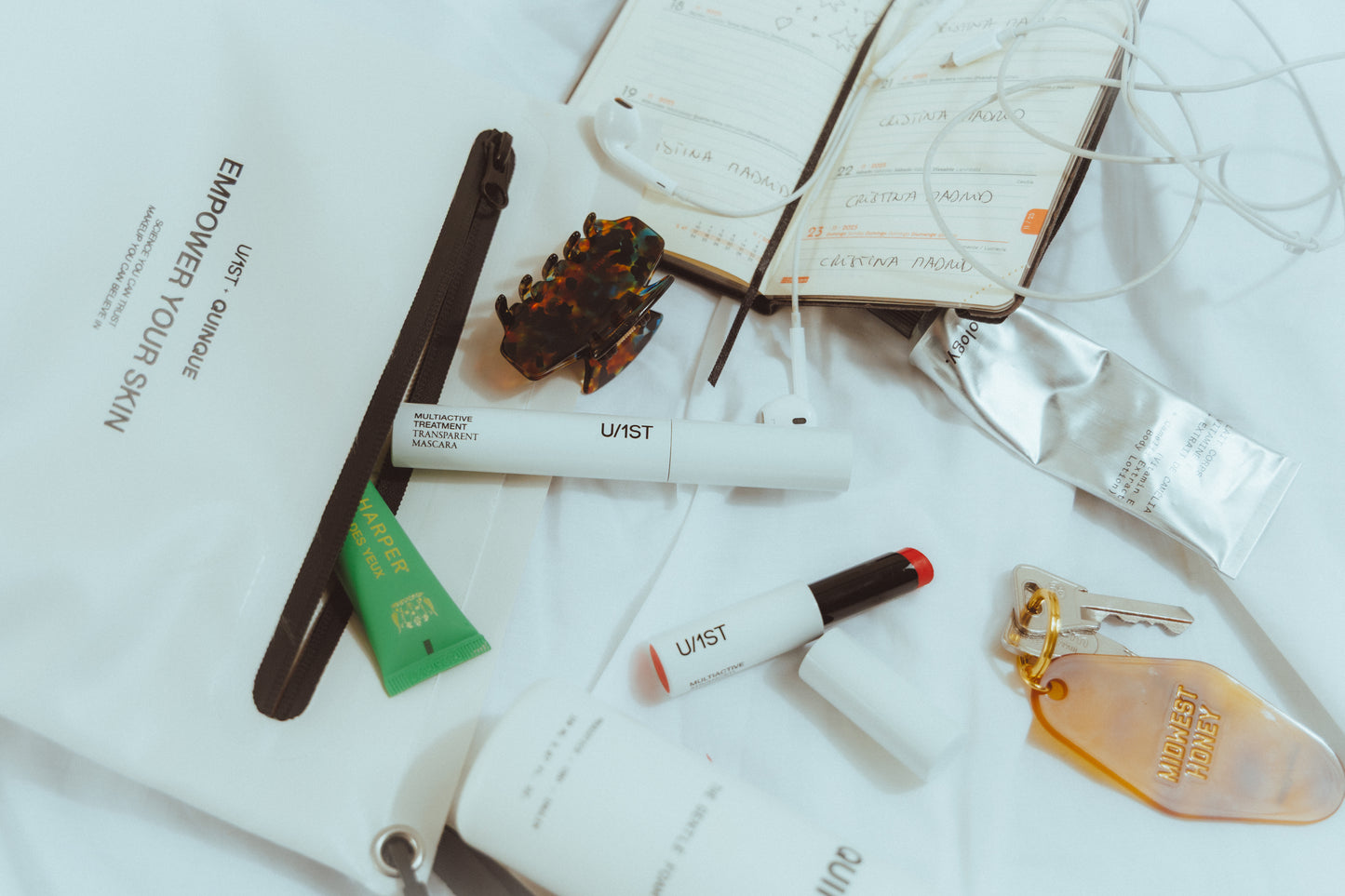 QUINQUE + U/1ST Neceser Empower Your Skin – Edición Limitada