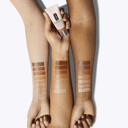 Clinique Moisture Surge Sheertint Hydrator SPF 25 Universal Light/Medium 40 ml