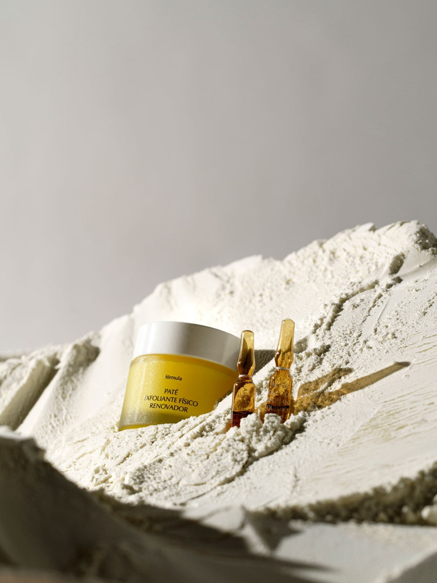 Arturo Alba Paté Exfoliante Físico Renovador 50G