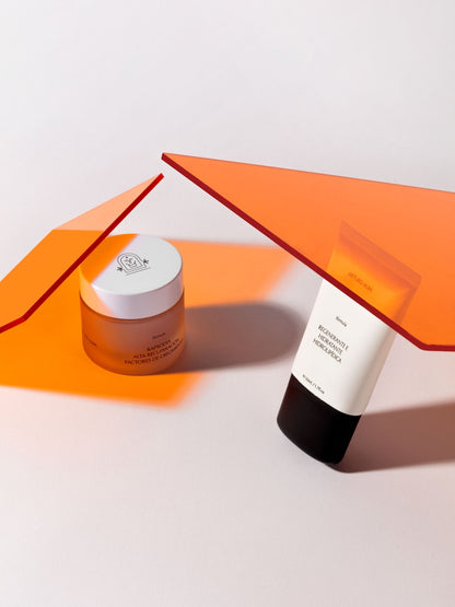 Arturo Alba Fórmula Hidratante Regenerante Hidrolipídica Con Polinucleótidos Bio-Restauradores 50 Ml